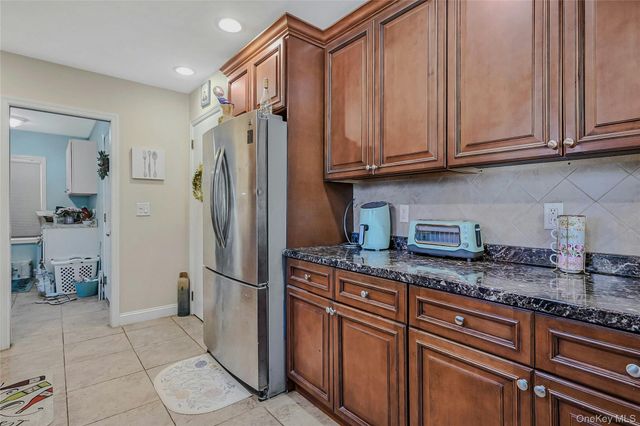 1599 Feureisen Avenue, Bohemia, NY 11716