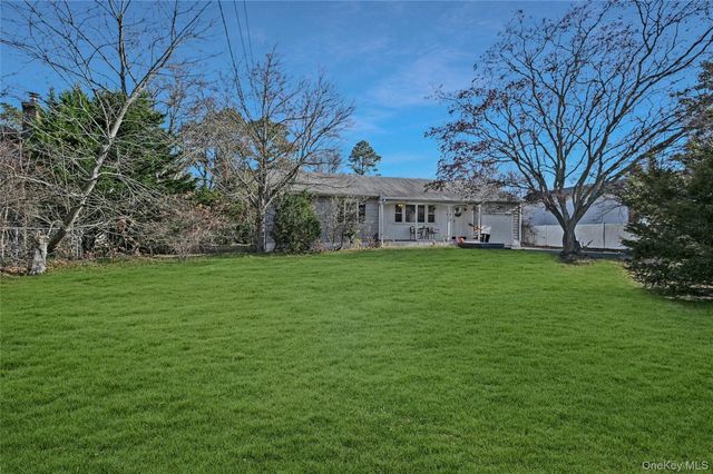 1599 Feureisen Avenue, Bohemia, NY 11716