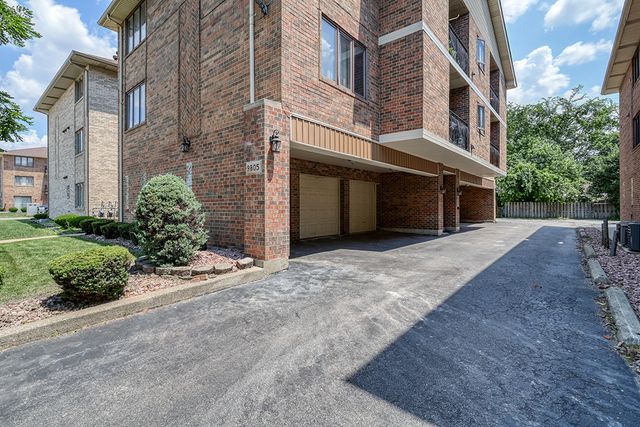 9805 Ridgeland Avenue, Oak Lawn, IL 60453