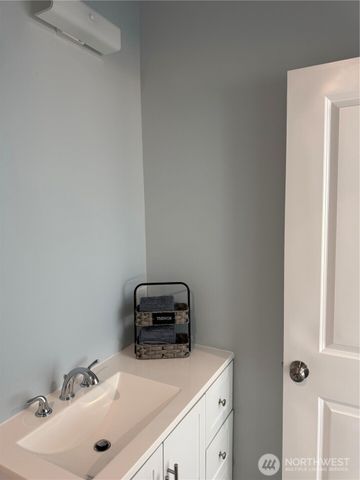 697 -A Sunset Avenue NE, Ocean Shores, WA 98569