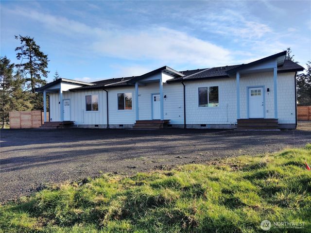 697 -A Sunset Avenue NE, Ocean Shores, WA 98569