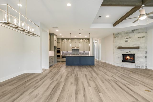 3109 Honeywood DR, Leander, TX 78641