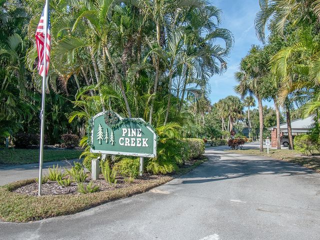 2150 Pine Creek Boulevard 103, Vero Beach, FL 32966
