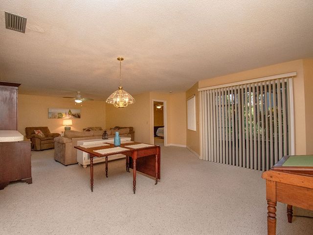 2150 Pine Creek Boulevard 103, Vero Beach, FL 32966