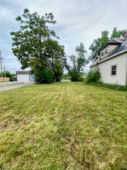 2414 E Brookside Avenue, Indianapolis, IN 46218