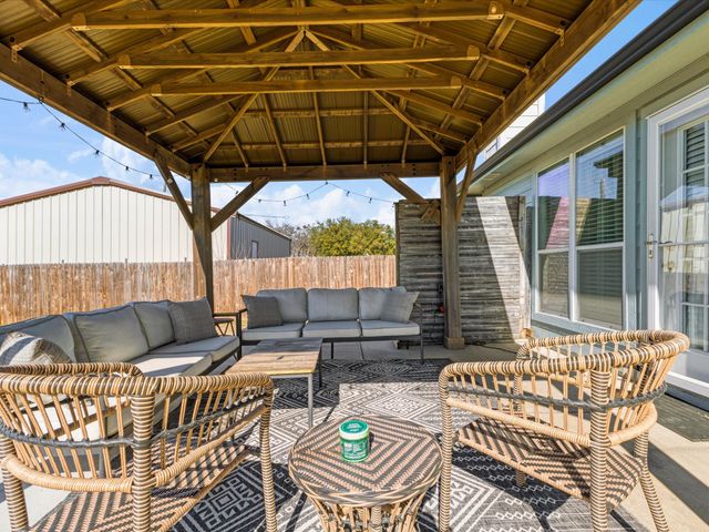 605 Waterford Street, Farmersville, TX 75442