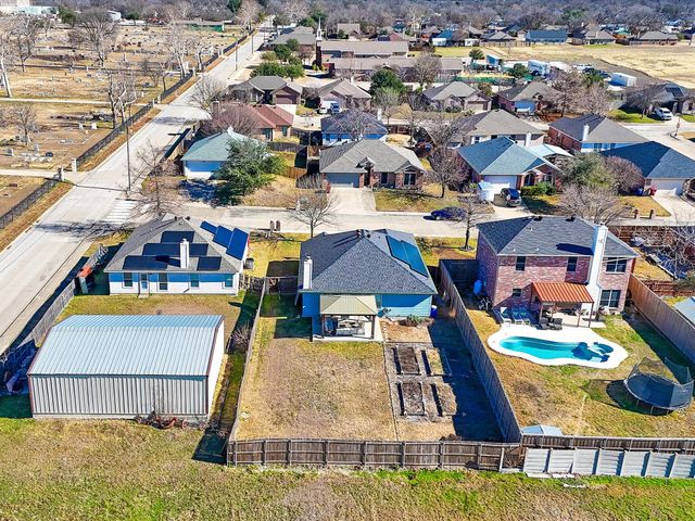 605 Waterford Street, Farmersville, TX 75442