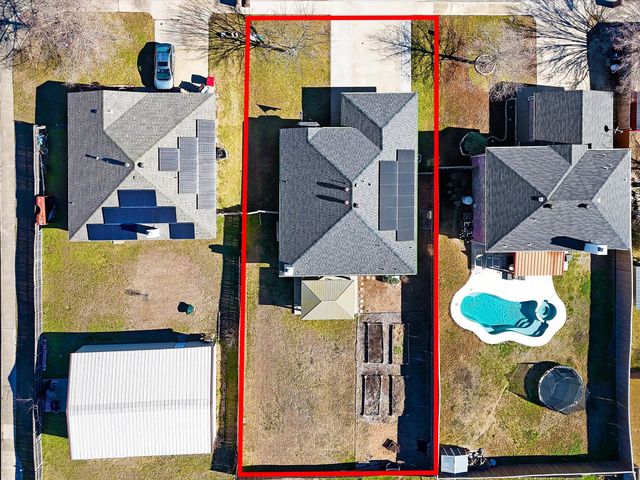 605 Waterford Street, Farmersville, TX 75442