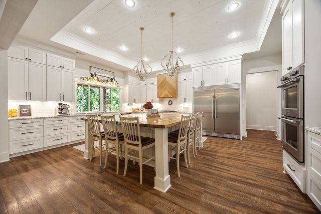 1656 E Bowen Boulevard, Fayetteville, AR 72703