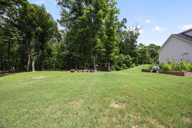 1656 E Bowen Boulevard, Fayetteville, AR 72703