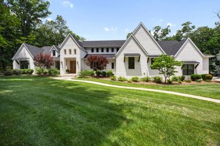1656 E Bowen Boulevard, Fayetteville, AR 72703