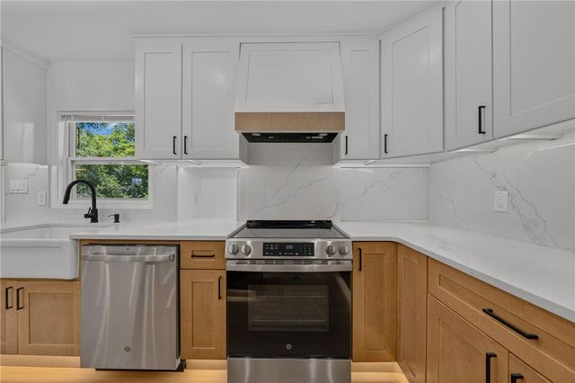 418 Elm Drive, Lower Nazareth Twp, PA 18064