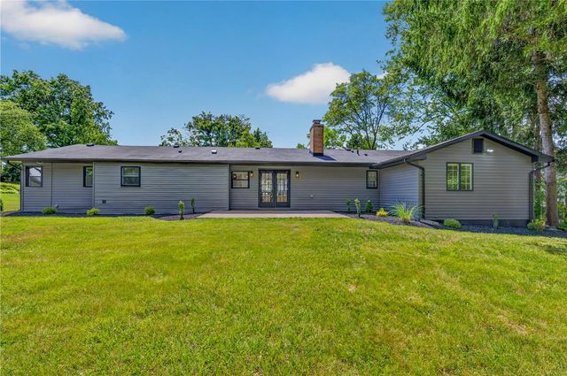 418 Elm Drive, Lower Nazareth Twp, PA 18064
