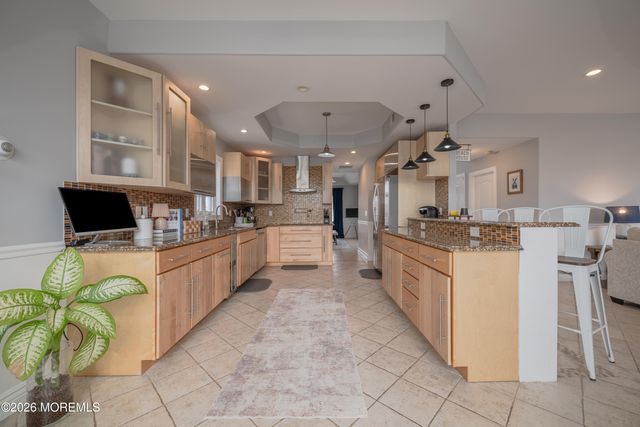 27 W Mohawk Drive, Little Egg Harbor, NJ 08087