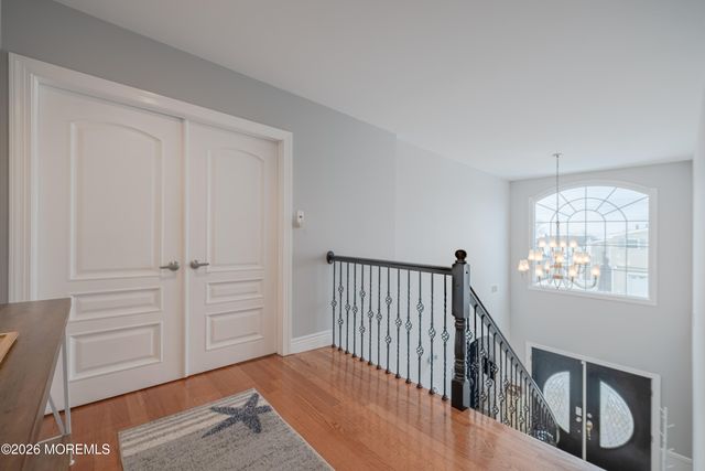 27 W Mohawk Drive, Little Egg Harbor, NJ 08087