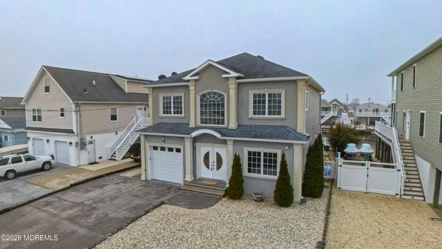 27 W Mohawk Drive, Little Egg Harbor, NJ 08087