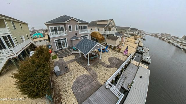 27 W Mohawk Drive, Little Egg Harbor, NJ 08087