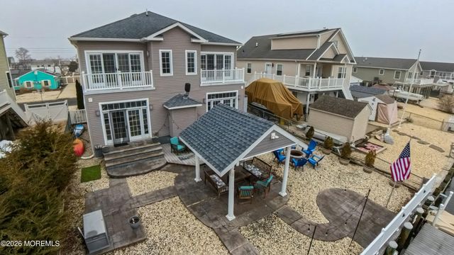 27 W Mohawk Drive, Little Egg Harbor, NJ 08087