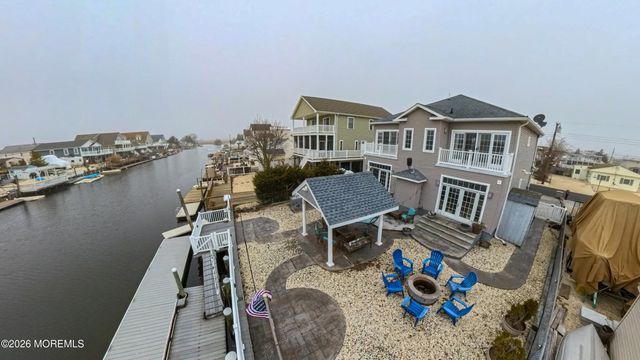 27 W Mohawk Drive, Little Egg Harbor, NJ 08087