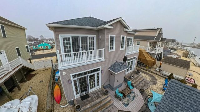 27 W Mohawk Drive, Little Egg Harbor, NJ 08087