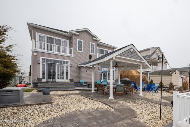 27 W Mohawk Drive, Little Egg Harbor, NJ 08087