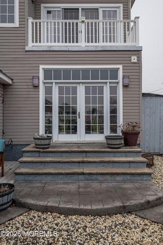 27 W Mohawk Drive, Little Egg Harbor, NJ 08087