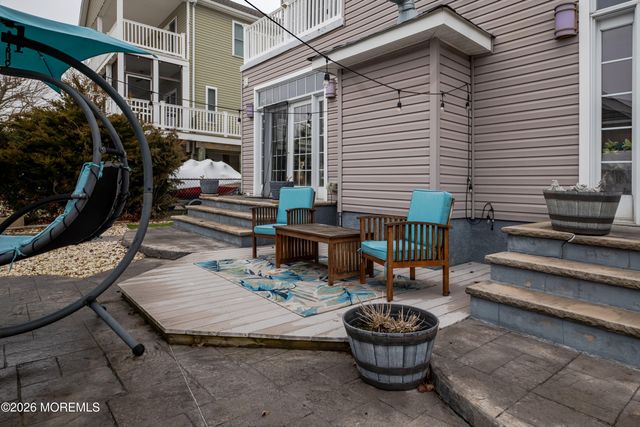 27 W Mohawk Drive, Little Egg Harbor, NJ 08087