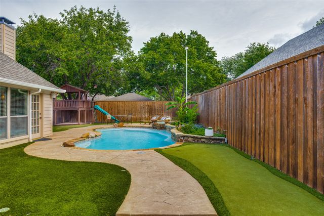 18807 Fortson Avenue, Dallas, TX 75252