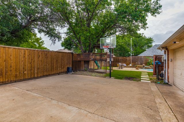 18807 Fortson Avenue, Dallas, TX 75252