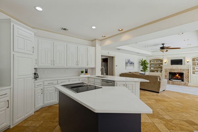 18807 Fortson Avenue, Dallas, TX 75252