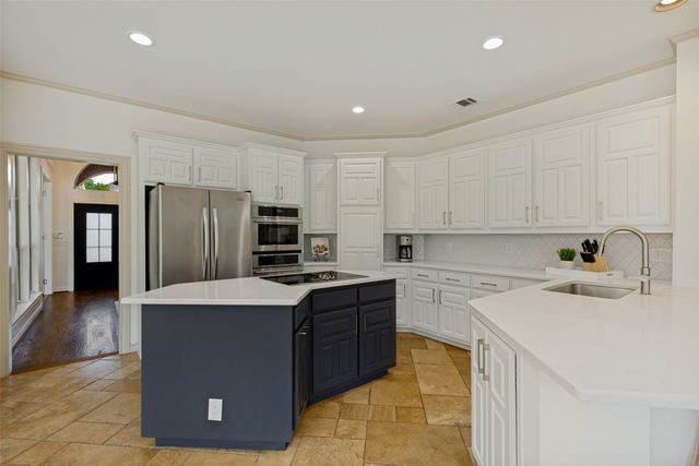 18807 Fortson Avenue, Dallas, TX 75252