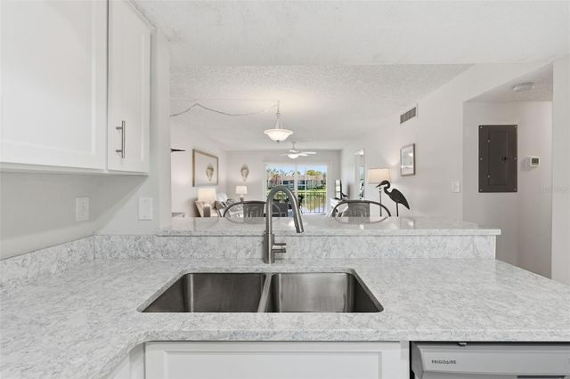 240 CYPRESS LANE 240, Oldsmar, FL 34677