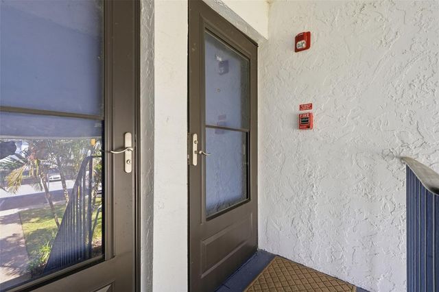 240 CYPRESS LANE 240, Oldsmar, FL 34677