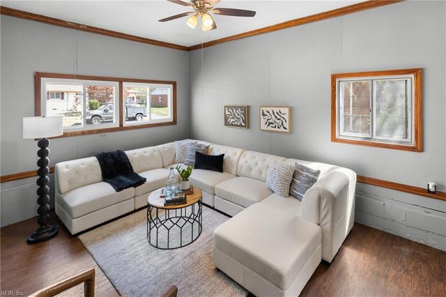 3302 Stamford RD, Portsmouth, VA 23703