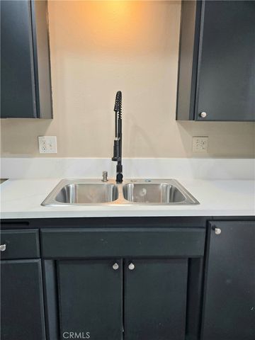 507 Montecito Avenue B, Hemet, CA 92543