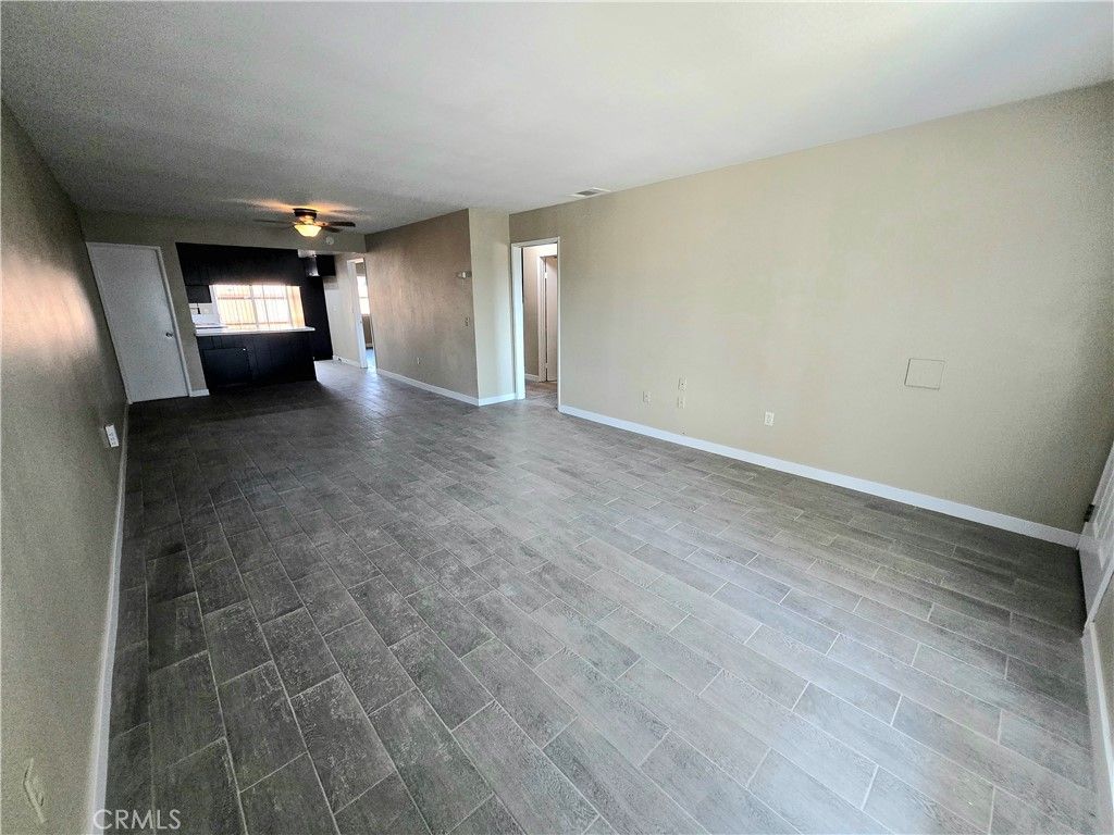 507 Montecito Avenue B, Hemet, CA 92543