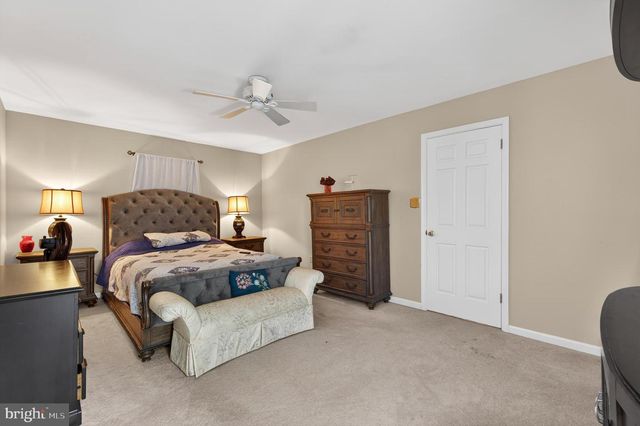 2227 HEATHER LN, Pottstown, PA 19464