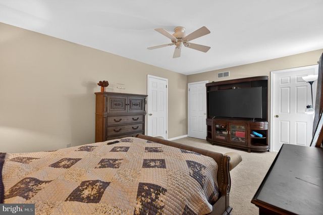 2227 HEATHER LN, Pottstown, PA 19464