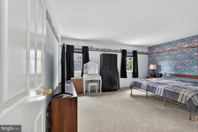 2227 HEATHER LN, Pottstown, PA 19464