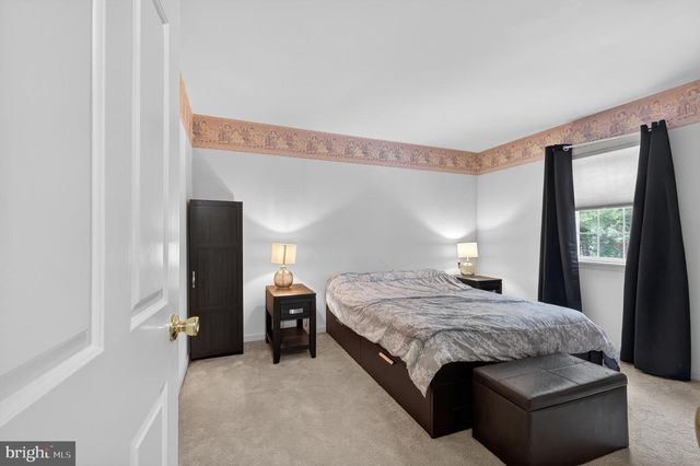 2227 HEATHER LN, Pottstown, PA 19464