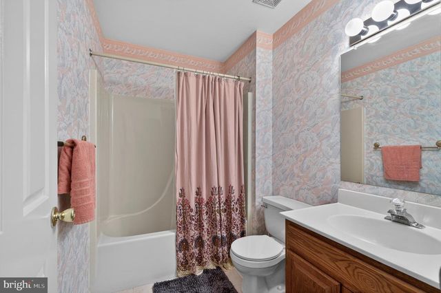 2227 HEATHER LN, Pottstown, PA 19464