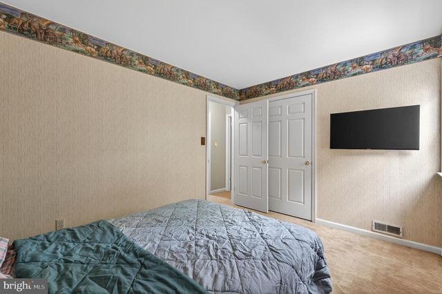2227 HEATHER LN, Pottstown, PA 19464
