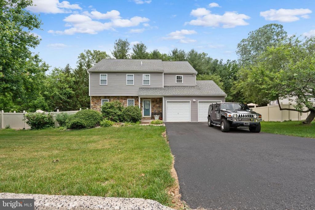 2227 HEATHER LN, Pottstown, PA 19464