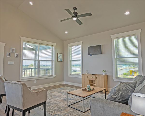 25696 Fm 457, Sargent, TX 77414