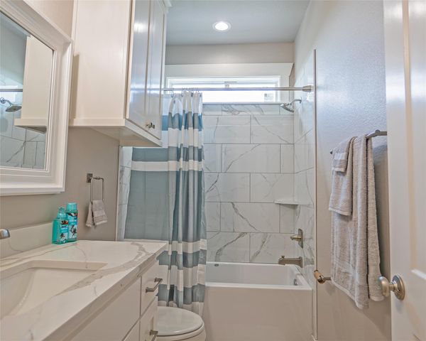 25696 Fm 457, Sargent, TX 77414