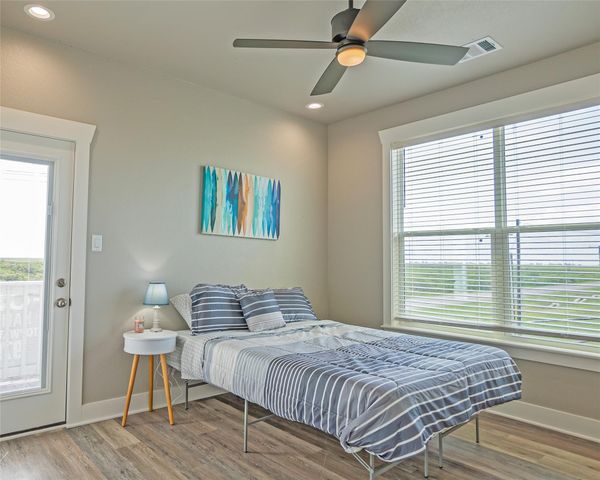 25696 Fm 457, Sargent, TX 77414