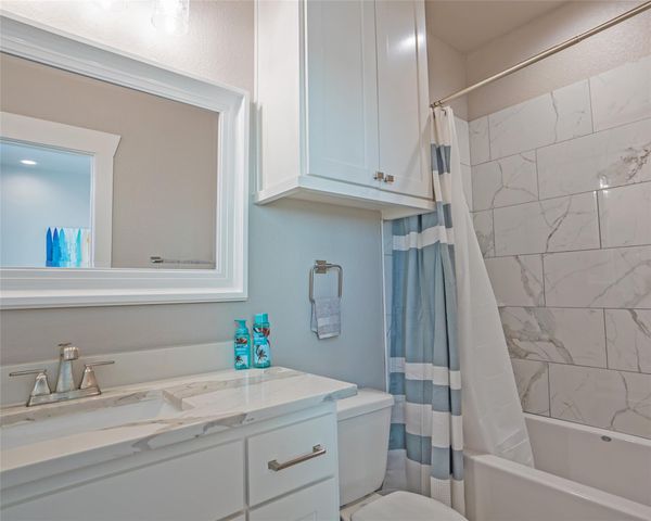 25696 Fm 457, Sargent, TX 77414