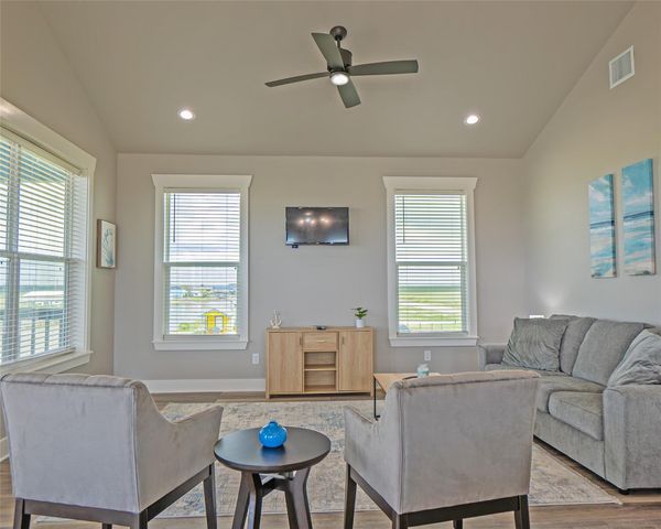 25696 Fm 457, Sargent, TX 77414