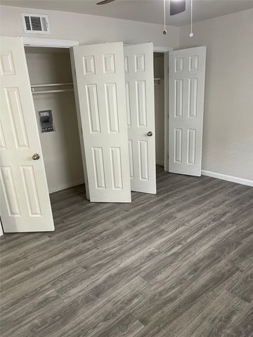 4950 Live Oak Street 105, Dallas, TX 75206