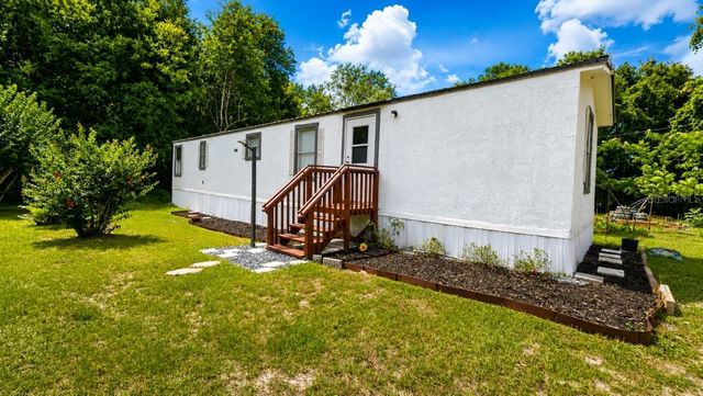24325 SW 46TH AVENUE, Newberry, FL 32669